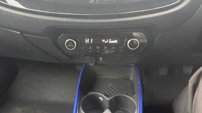 Toyota Aygo X 1.0 VVT-i Edge 5dr Petrol Hatchback